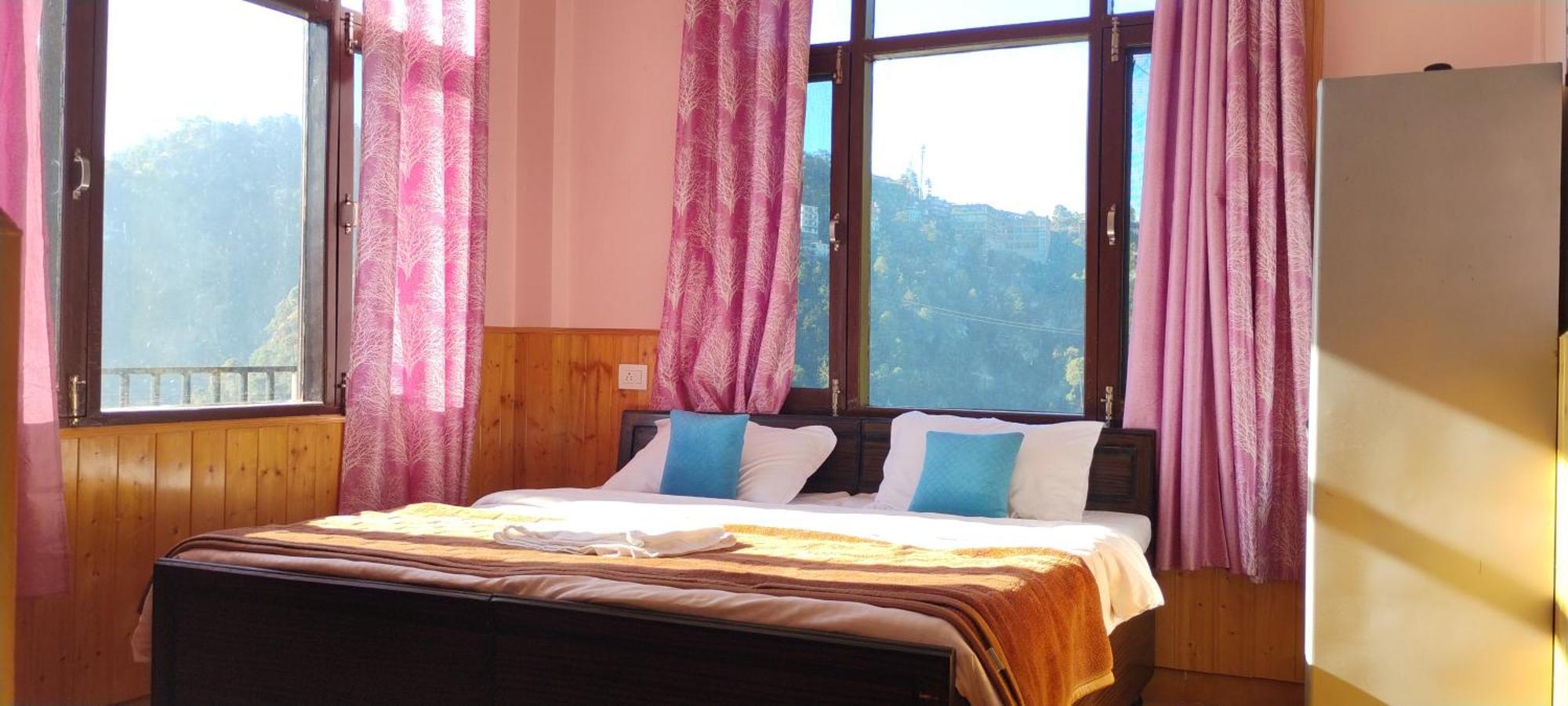 Thakur Homes- Couple And Family Friendly Homestay 西姆拉 外观 照片